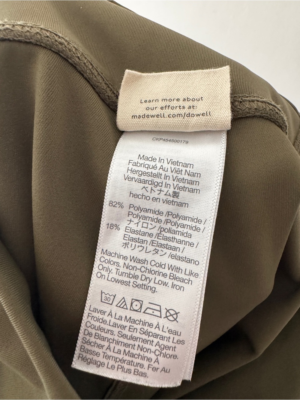 Madewell MWL High Rise 7" Olive Green Biker Shorts - Picture 5 of 7